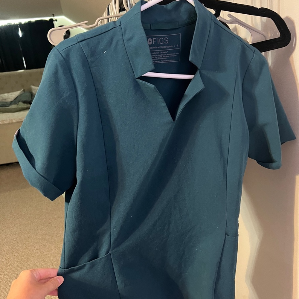 Figs Caribbean Blue Top Small